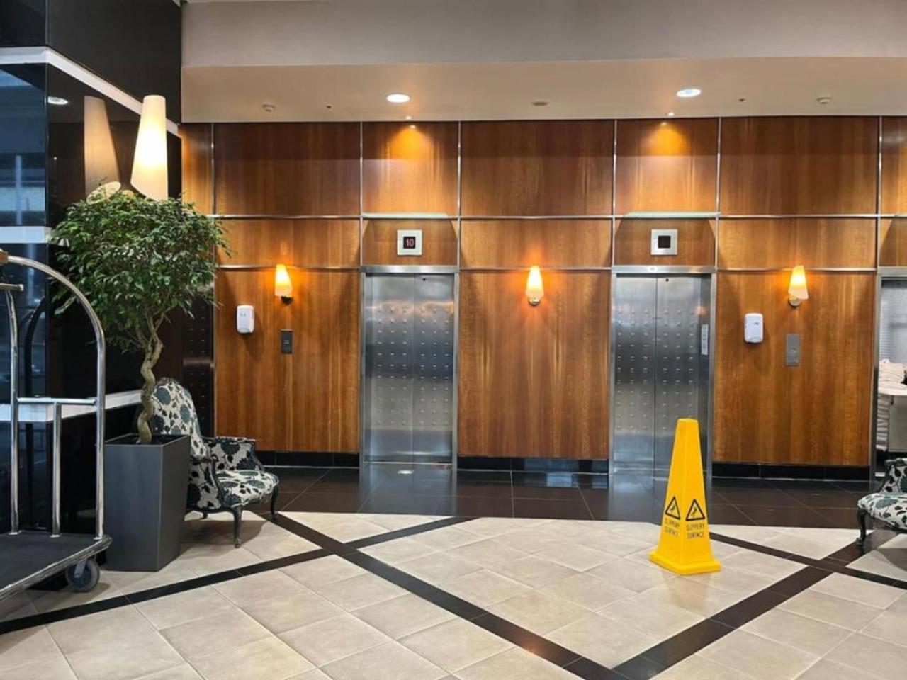 A City Stay Holiday On Queen Street أوكلاند المظهر الخارجي الصورة